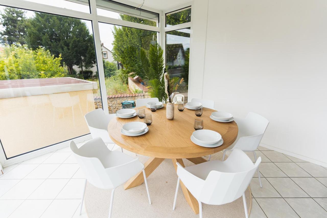 Appartment In Den Weinbergen Bei Mainz - Mit 2X Doppelzimmern, 1X Grosses Wohnzimmer, Bad & Kueche シュターデッケン＝エルスハイム エクステリア 写真